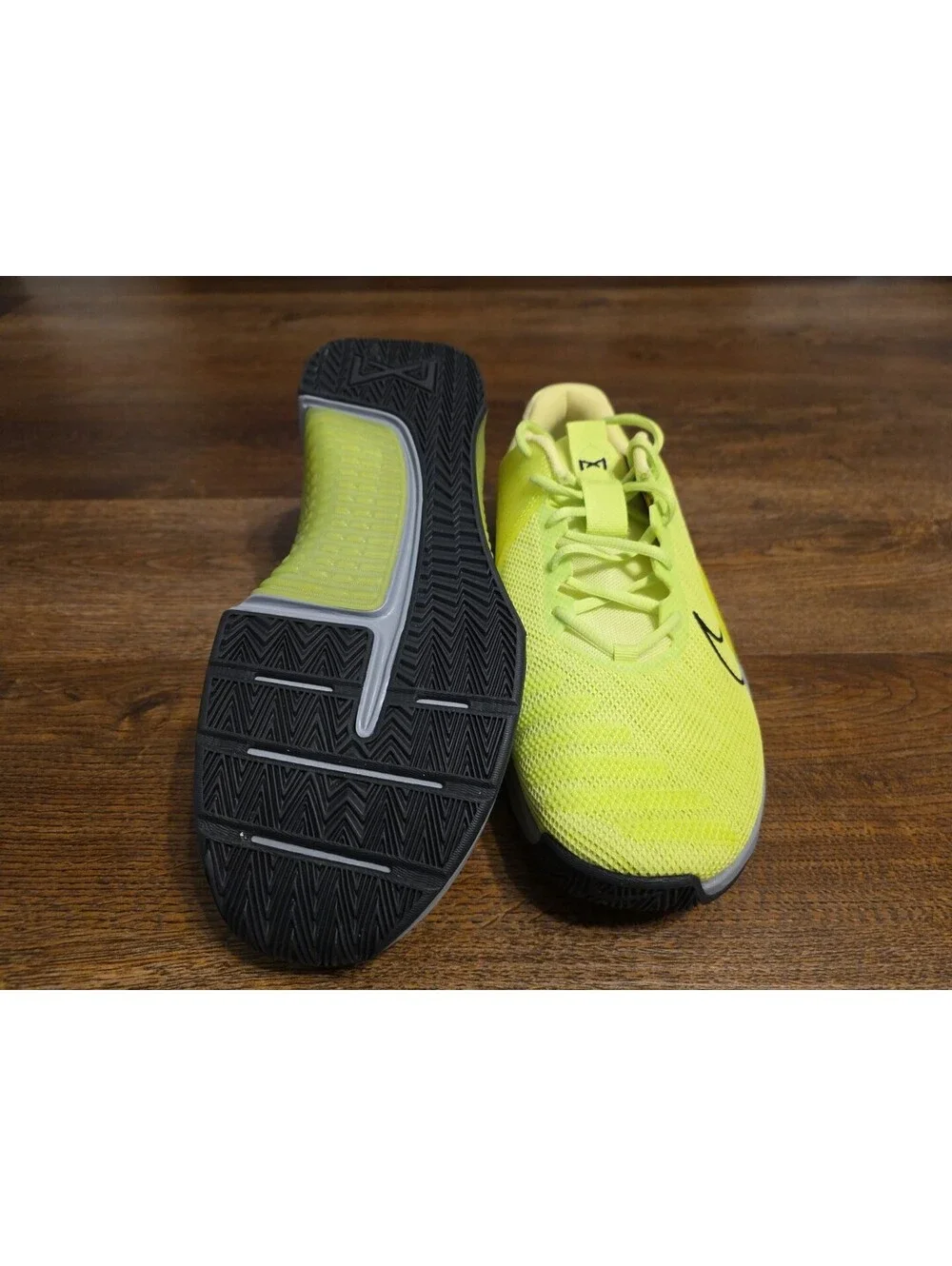 Size 12.5 Nike Metcon 9 Men Training Shoes Light Lemon Twist Volt DZ2617 701 New